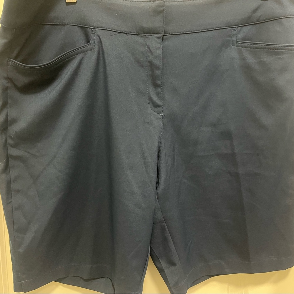 PGA Tour Golf Shorts Women 16 Navy